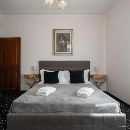 Ca' Pesaro Rooftop Terrace Apartment.