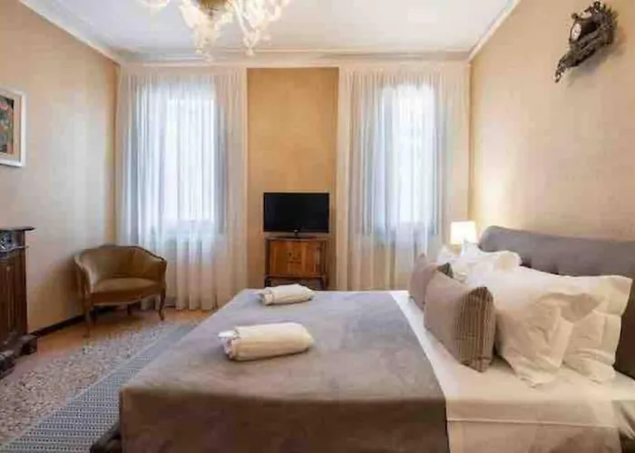 Ca' Pesaro Rooftop Terrace Apartment.