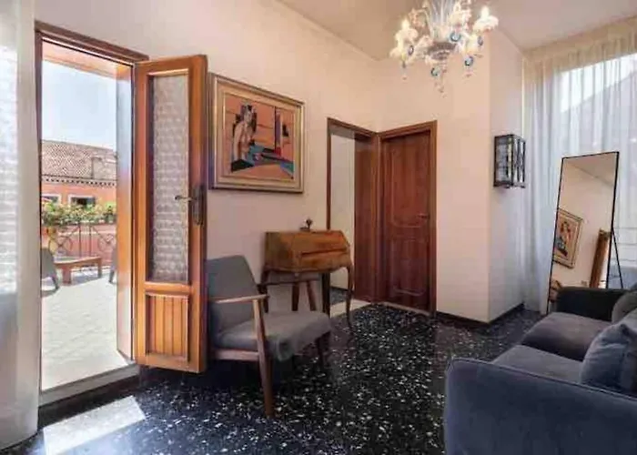 Ca' Pesaro Rooftop Terrace Apartment. アパート *